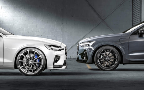UNMISTAKABLY HEICO SPORTIV: THE NEW VOLUTION® X. IN 21 INCHES