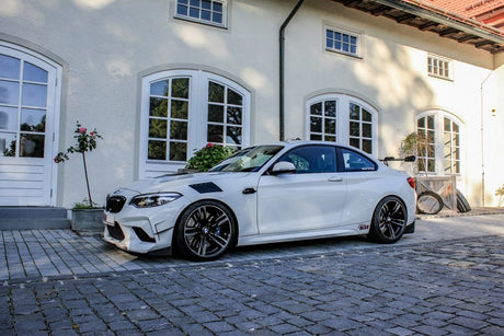 Old School BMW Tuning like a Boss: The Floßmann lightweight M2